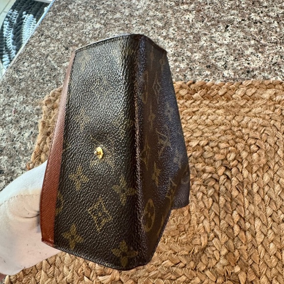 Louis Vuitton
Vintage 1990 Trésor Wallet billet - Picture 15 of 15